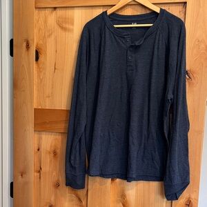 GAP Men's Dark Blue Long Sleeve Shirt